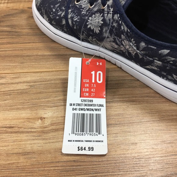 <SOLD>Under Armour WomensUA Street Encounter New - Picture 7 of 8